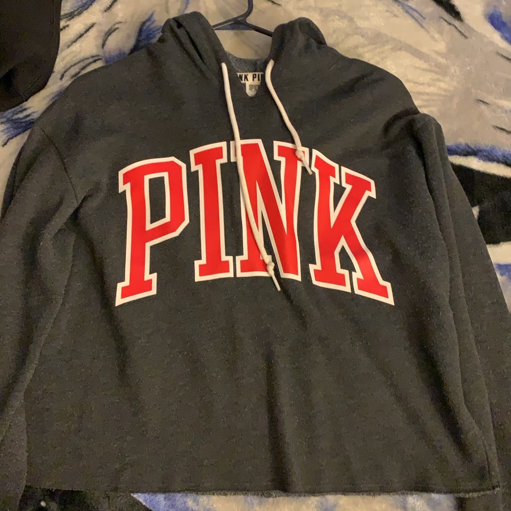 pink sweater